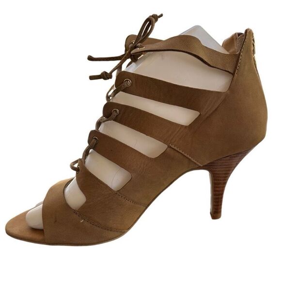 Tahari Size 8M Tan Suede Lace up Gladiator Camila Strappy Heels Back Zip Shoes - Picture 3 of 8